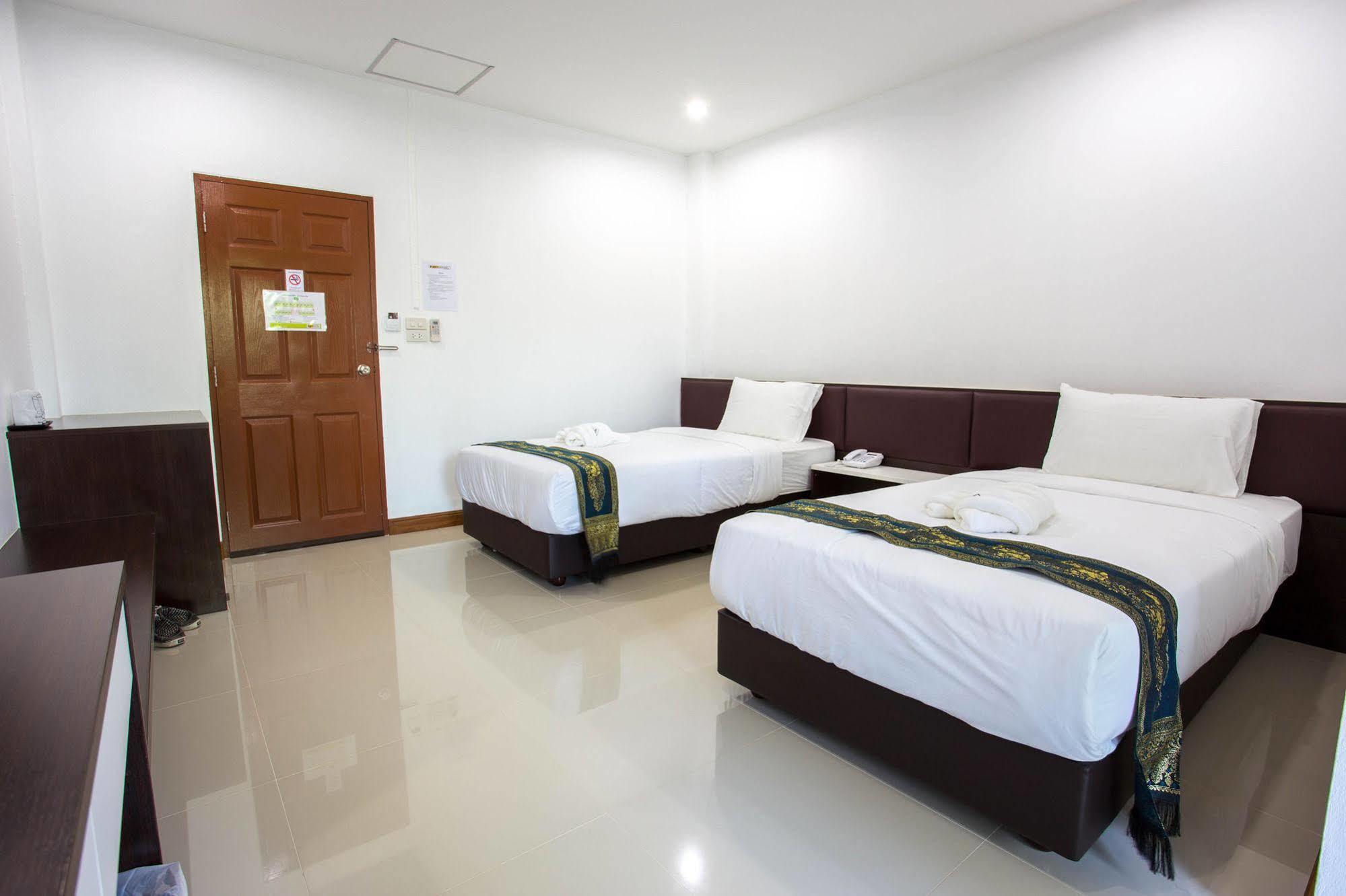 Np Hotel Buriram Exterior photo